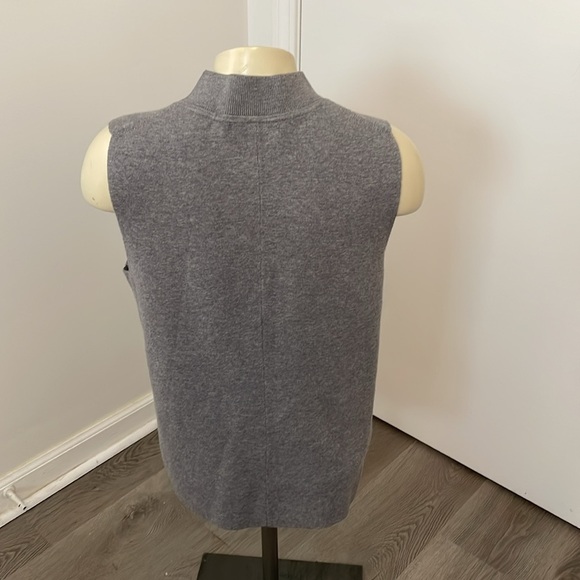 Banana Republic Soft Mock Neck Sweater Shell - Picture 7 of 9